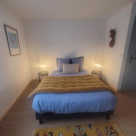Hotel Lekker Slaap à Parthenay Extérieur photo